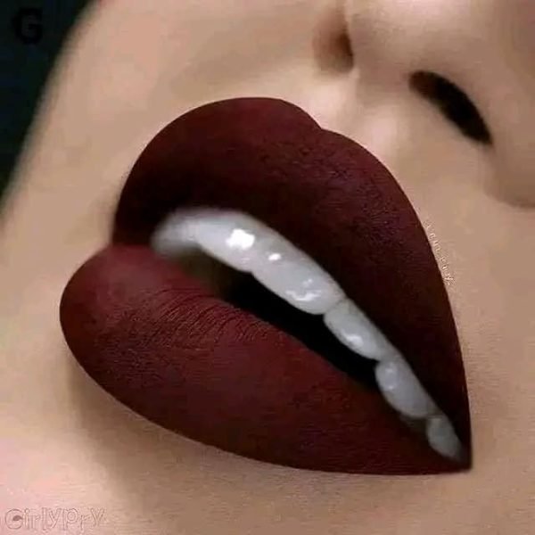 Hubeya Beauty Lipstick Pencil - Image 3