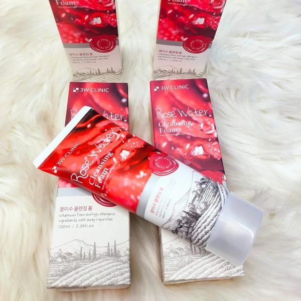 3W Clinic Rose Water Facewash - Image 2