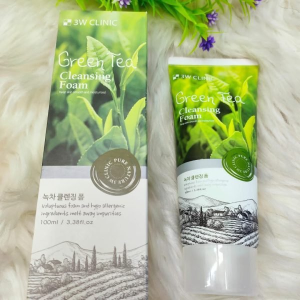 3W Clinic Green Tea Foaming Facewash - Image 2